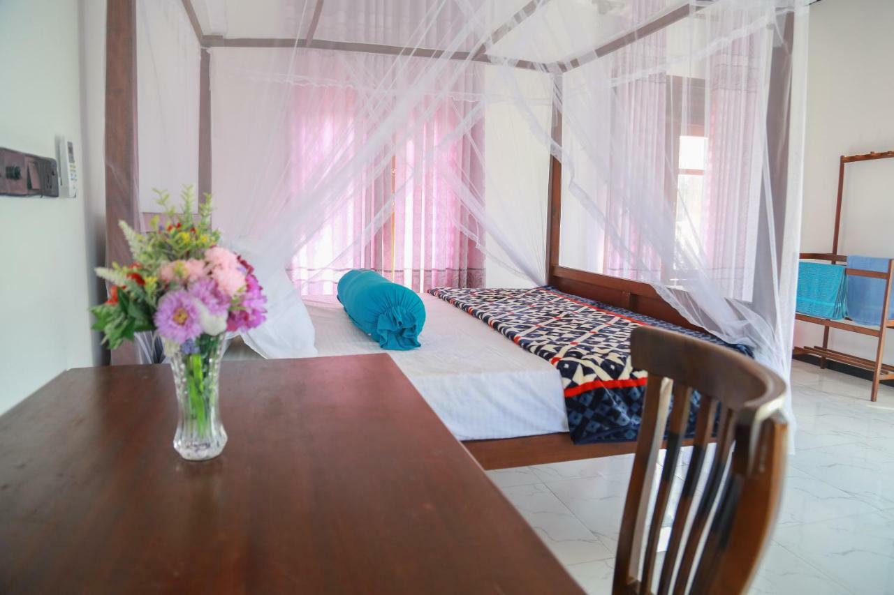 Coconut Hill Homestay Mirissa Zewnętrze zdjęcie